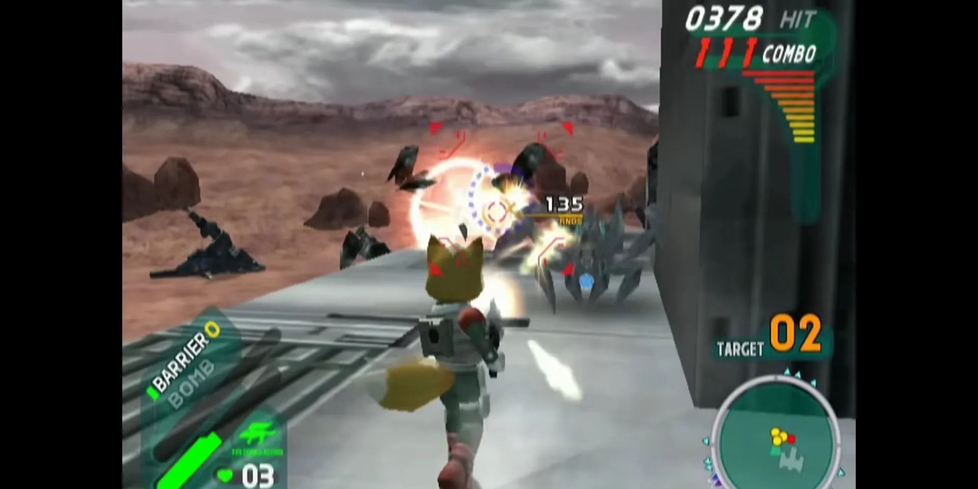 Fox McCloud chiến đấu trên mặt đất trong tựa game Star Fox: Assault GameCube