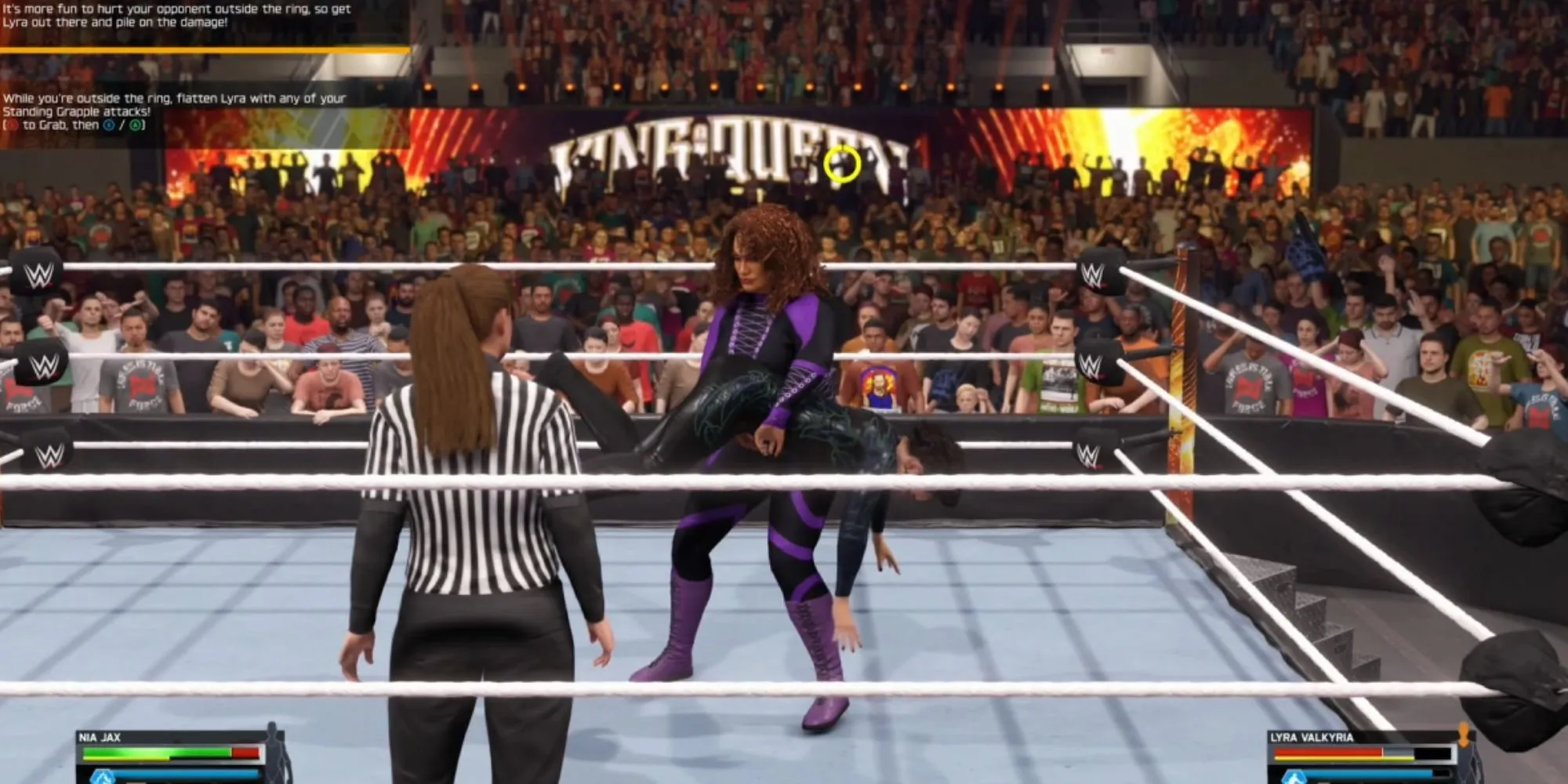 Một pha ra đòn combo trong game WWE 2K25 giữa Nia Jax và Lyra Valkyria