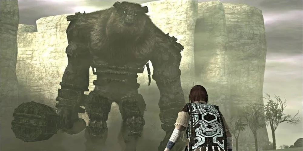 Người anh hùng Wander đối mặt với một Colossus khổng lồ trong Shadow of the Colossus, tượng trưng cho cuộc chiến đấu đơn độc.