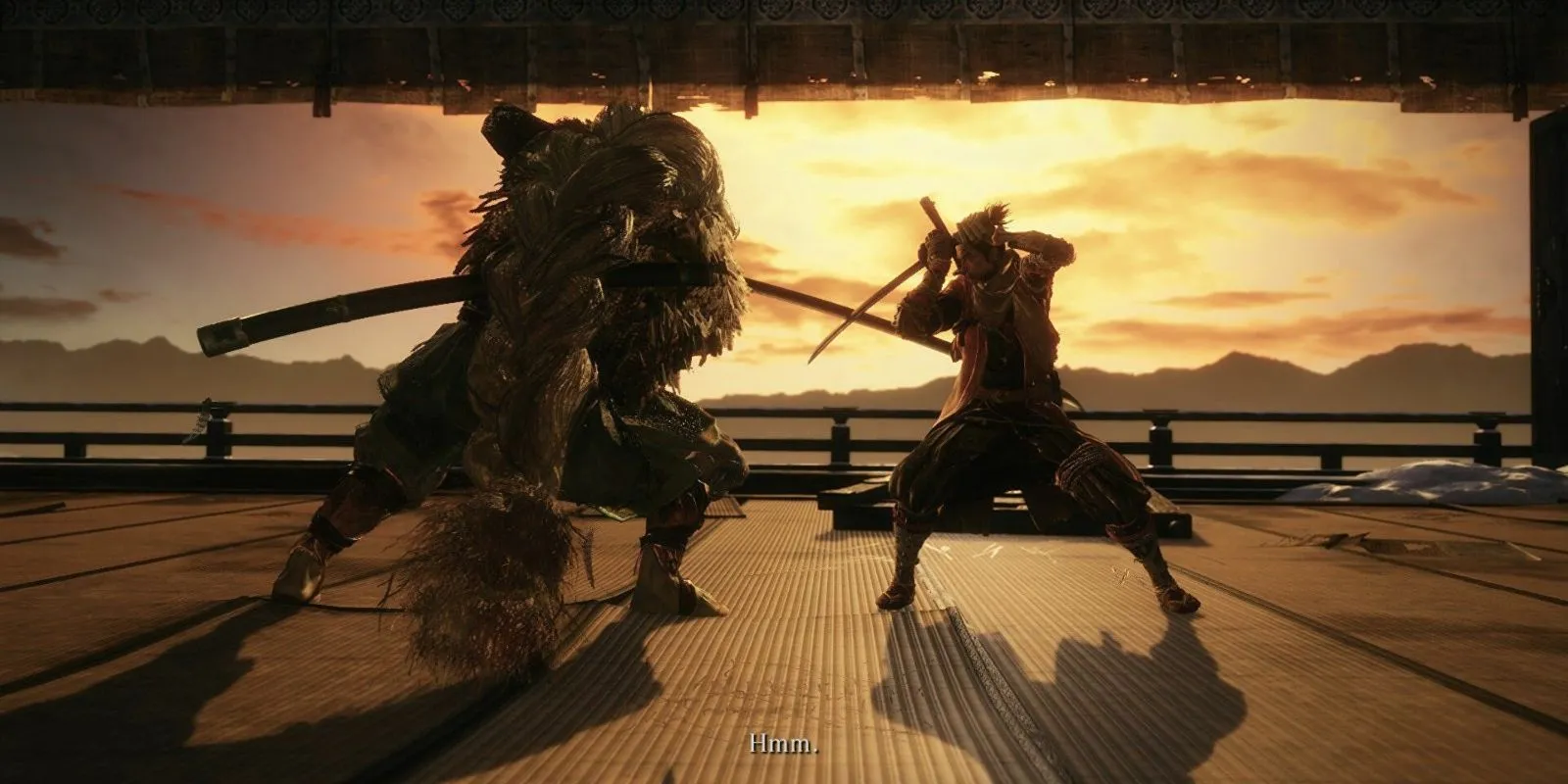Nhân vật Wolf đang đối mặt với trùm Owl trong Sekiro: Shadows Die Twice, một trong những thử thách khó nhằn.