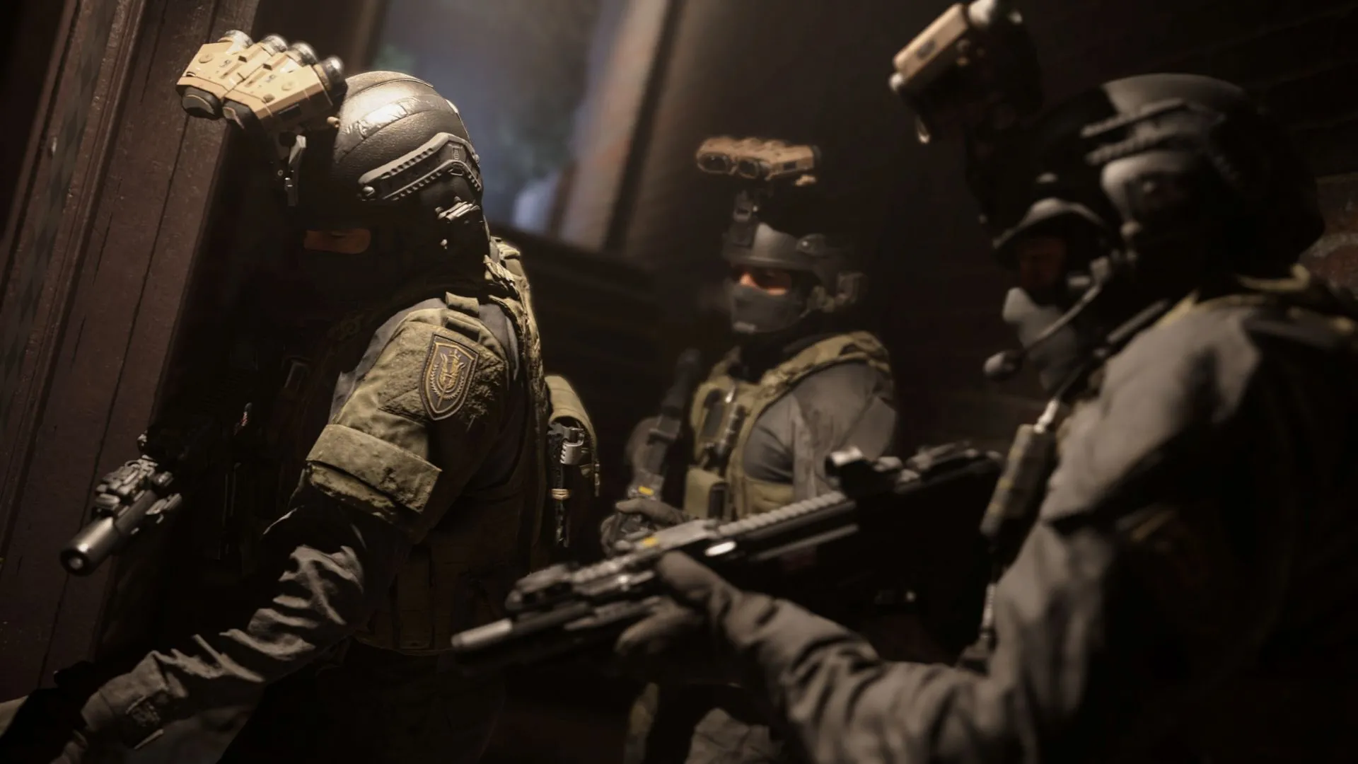 Cảnh chiến đấu căng thẳng trong Call of Duty, minh họa tinh thần hành động mà Paramount cam kết giữ trong phim.