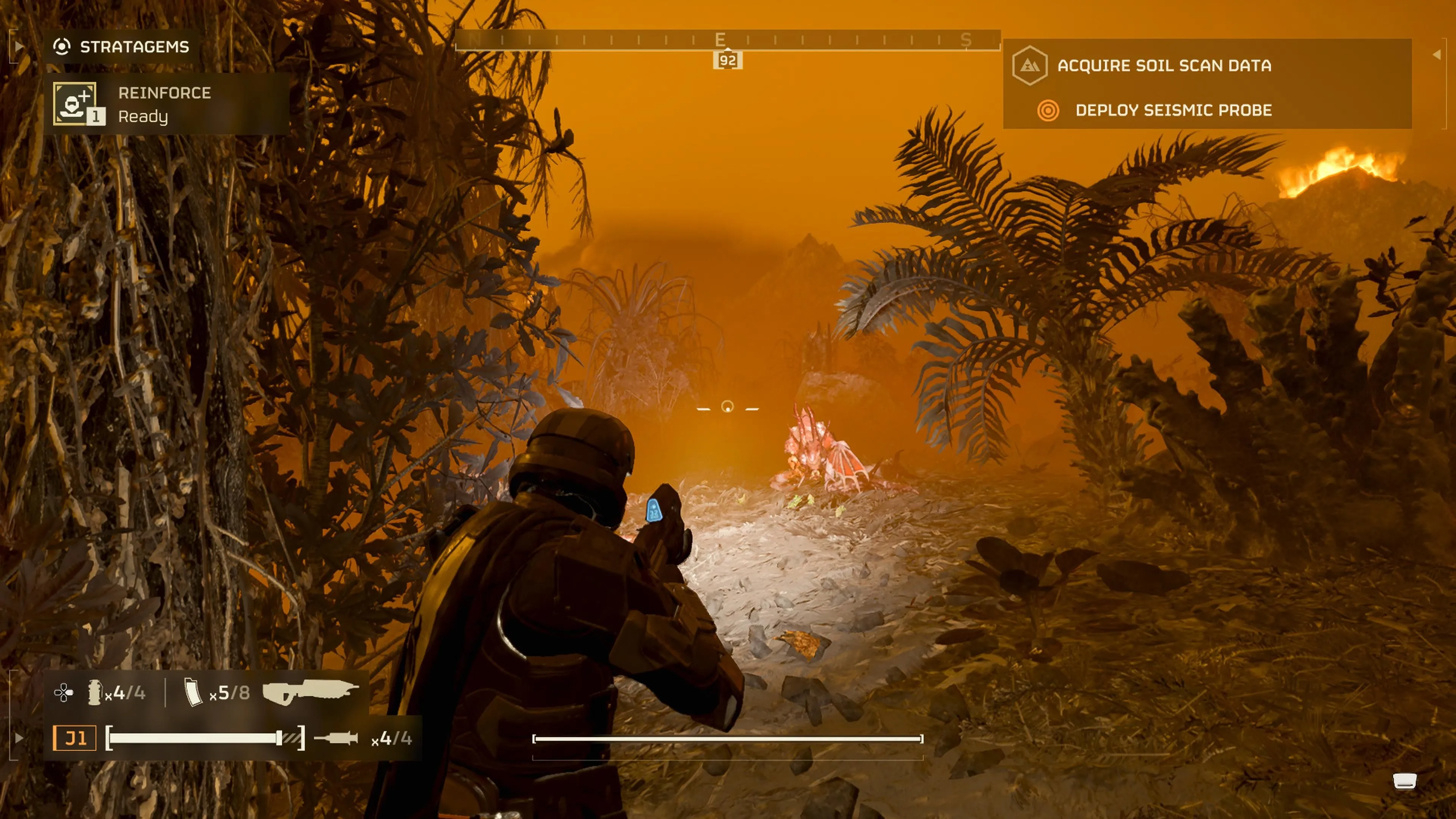 Sinh vật Terminid đột biến Spore-Burst trong Helldivers 2 với các cành cây trên cơ thể, thể hiện sự thay đổi từ 'The Gloom'