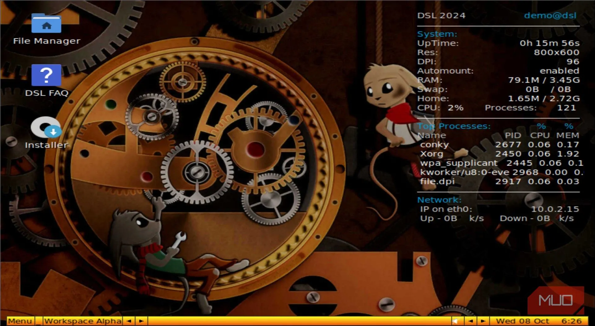Giao diện desktop Damn Small Linux trên laptop cũ, tối ưu cho phần cứng yếu và khởi động nhanh