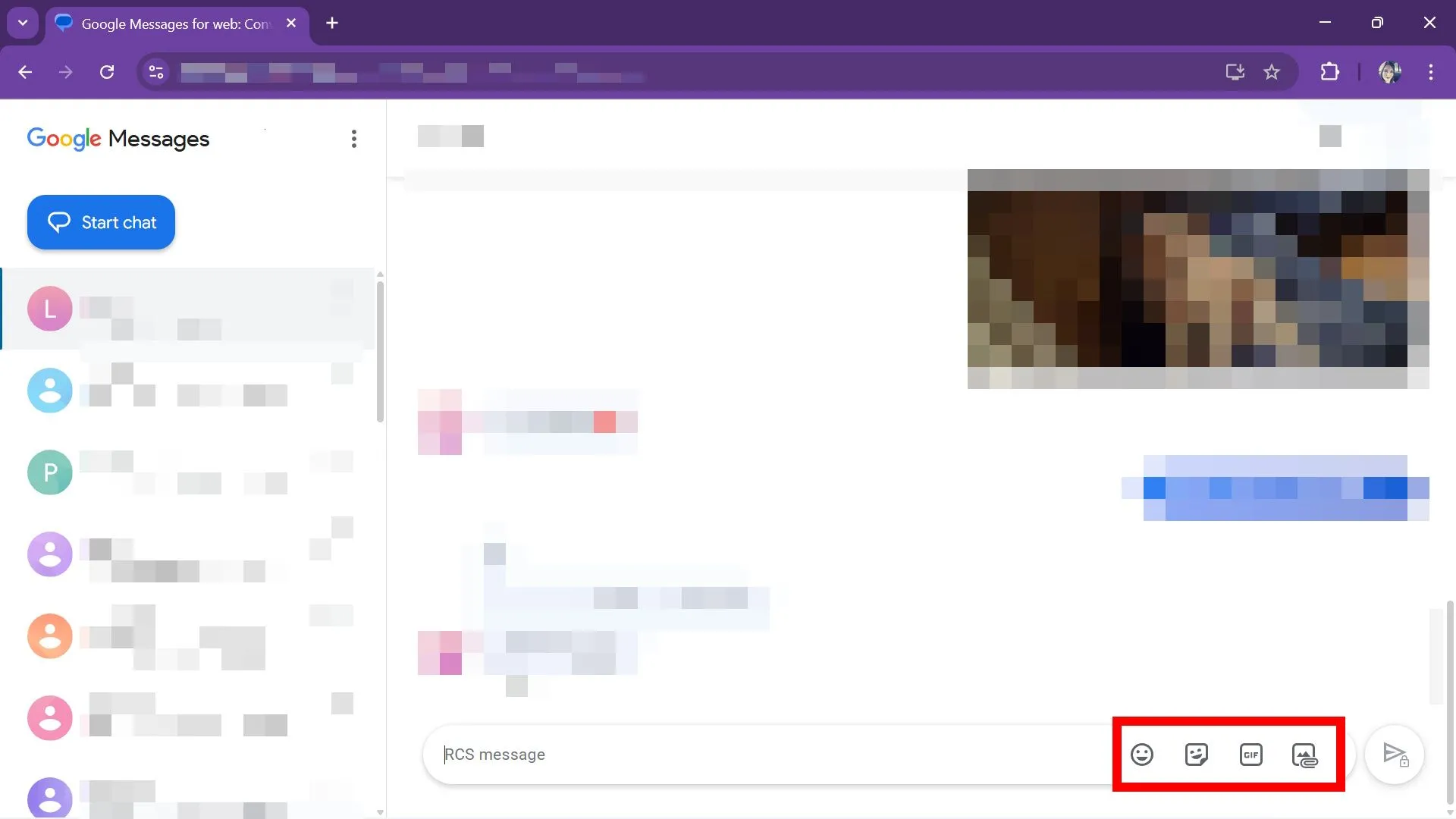 Tùy chọn trong cuộc trò chuyện Google Messages web hiển thị menu ba chấm và các lựa chọn quản lý cuộc hội thoại